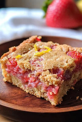 Keto Strawberry Lemon Blondies