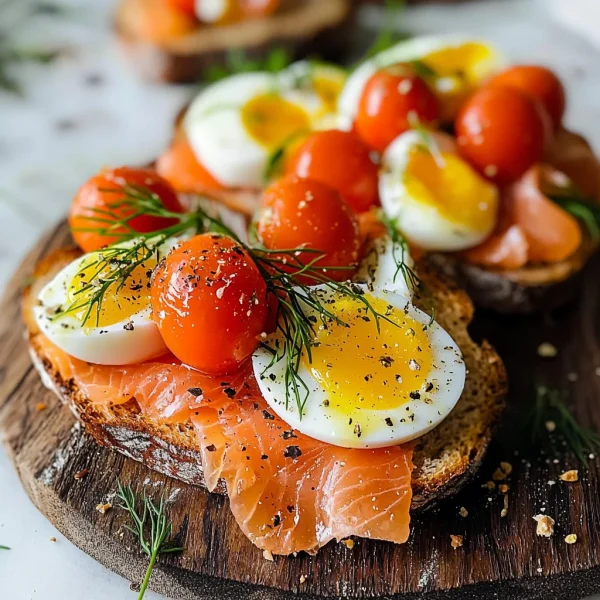 Smoked Salmon Niçoise Toast